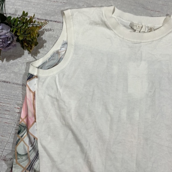 NWT Ted Baker London Clariey Sea of Clouds Back-Pleat Top Size Ted 4/ US 10 - Picture 6 of 15